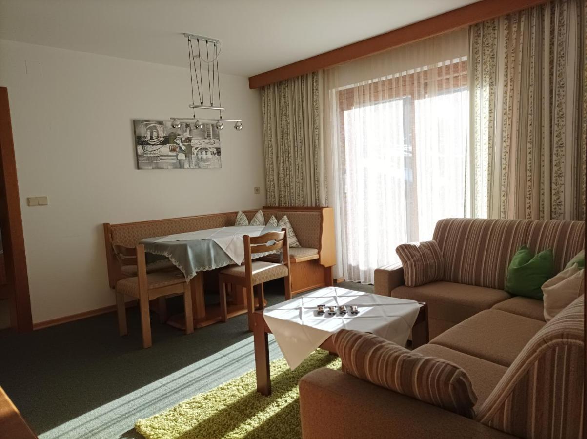 Fruehstueckspension-Appartementhaus Wasserer บาด ไคลน์เคิร์ชไฮม์ ภายนอก รูปภาพ