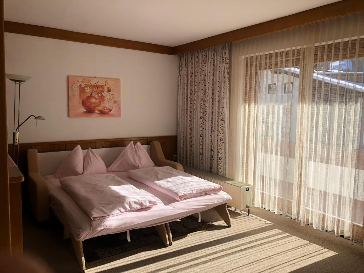 Fruehstueckspension-Appartementhaus Wasserer บาด ไคลน์เคิร์ชไฮม์ ภายนอก รูปภาพ