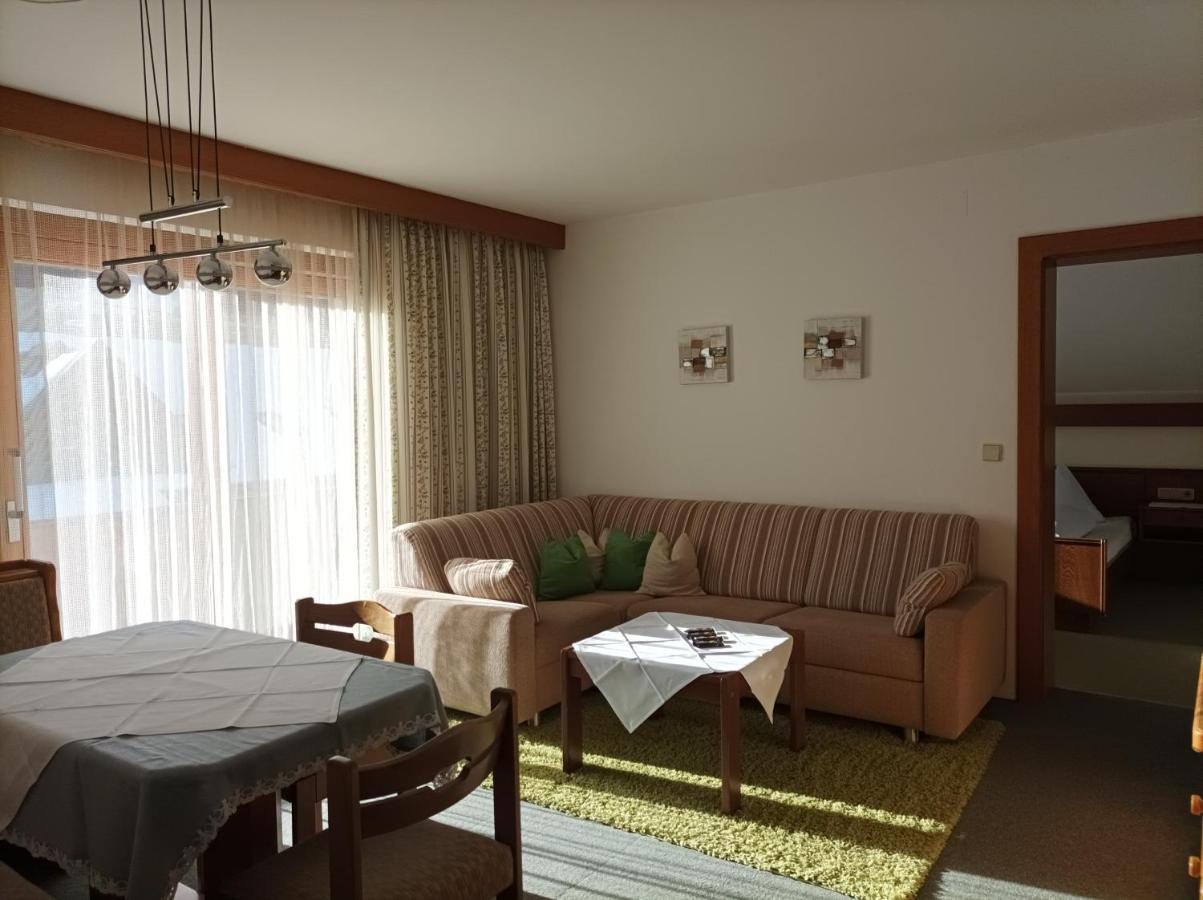 Fruehstueckspension-Appartementhaus Wasserer บาด ไคลน์เคิร์ชไฮม์ ภายนอก รูปภาพ